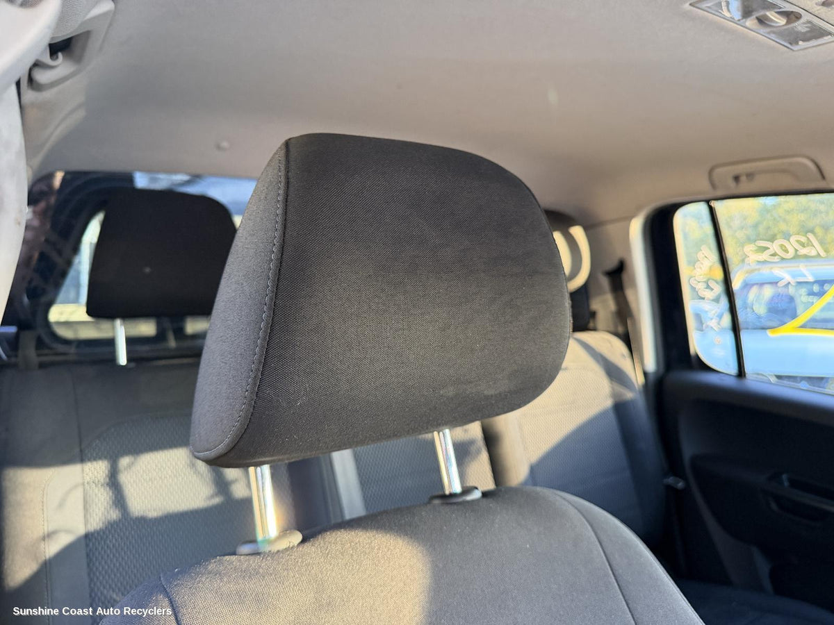 2010-2022 Volkswagen Amarok Headrest