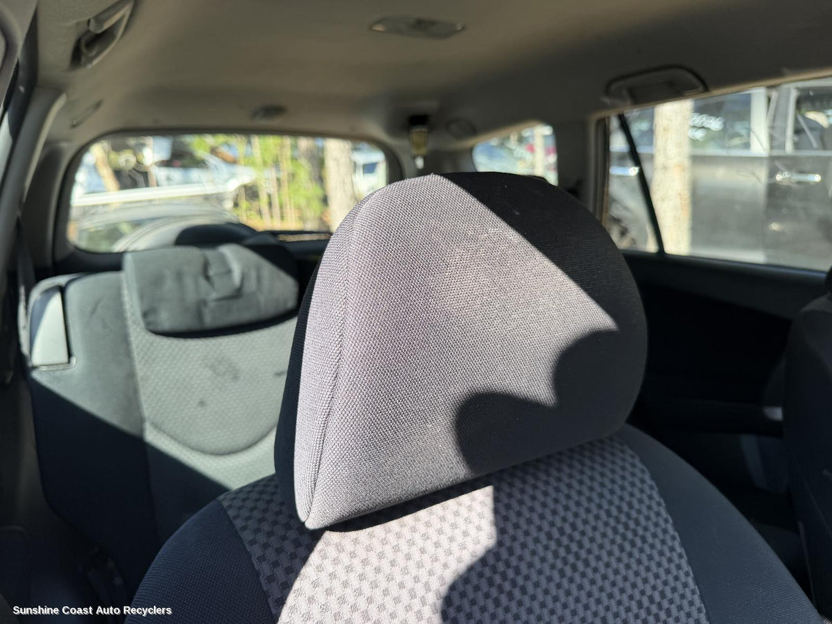 2005-2012 Toyota Rav4 Headrest
