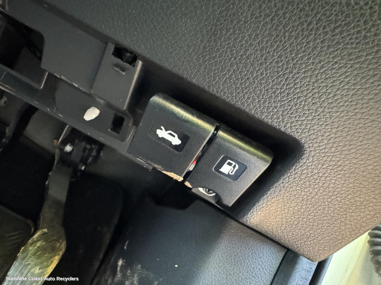 2015 Nissan Qashqai Bonnet Release