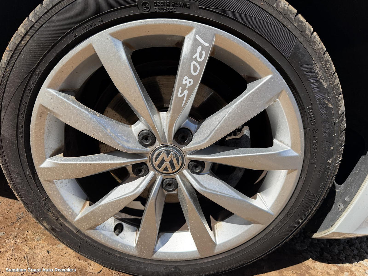 2012-2020 Volkswagen Golf Wheel Mag