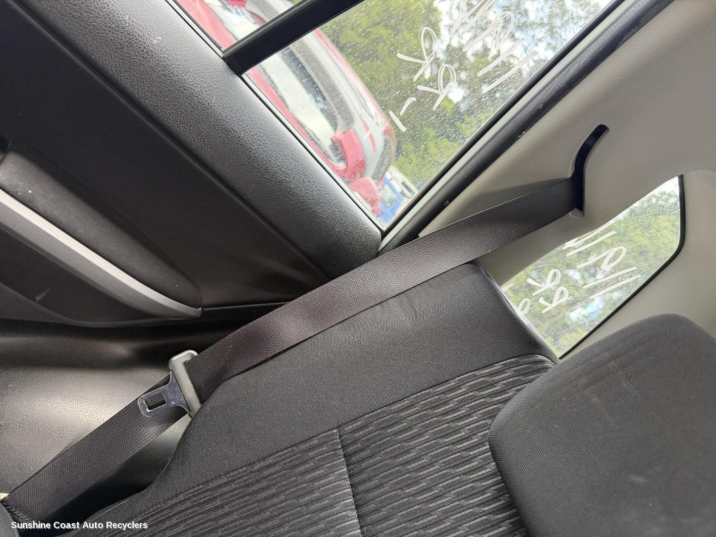 2013 Suzuki Vitara Seatbelt Stalk
