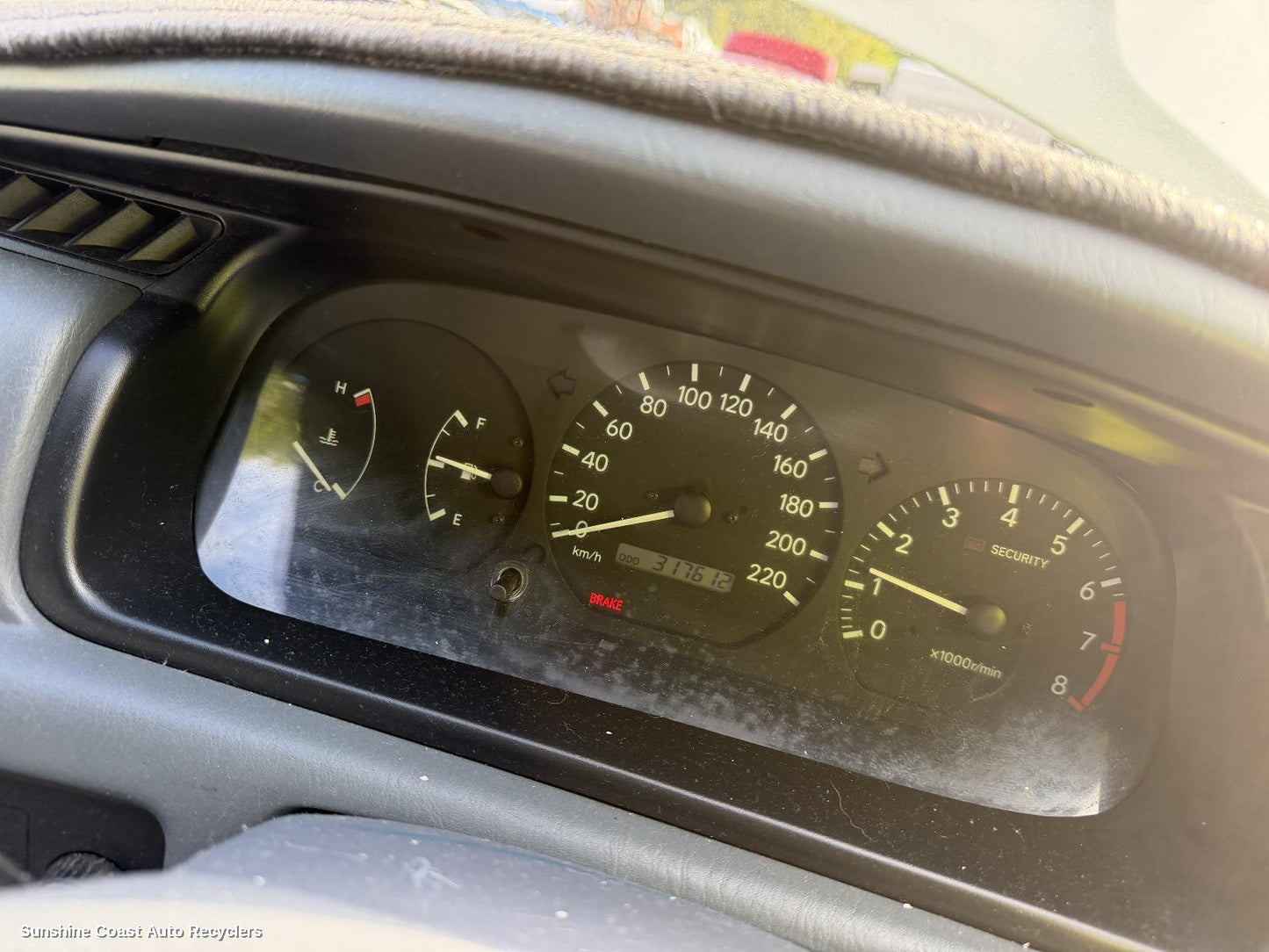 1997-2002 Toyota Camry Instrument Cluster