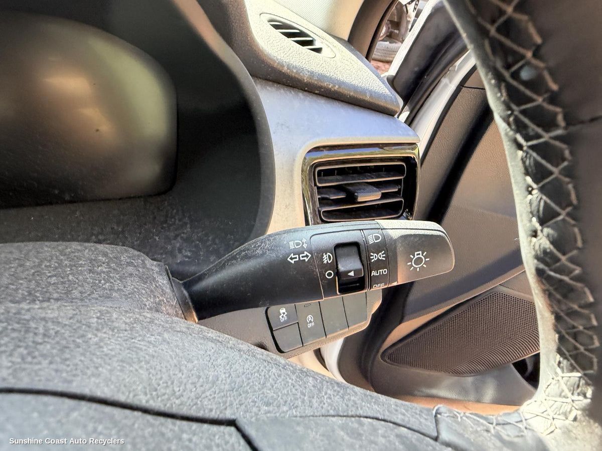 2020-2026 Kia Stonic Combination Switch
