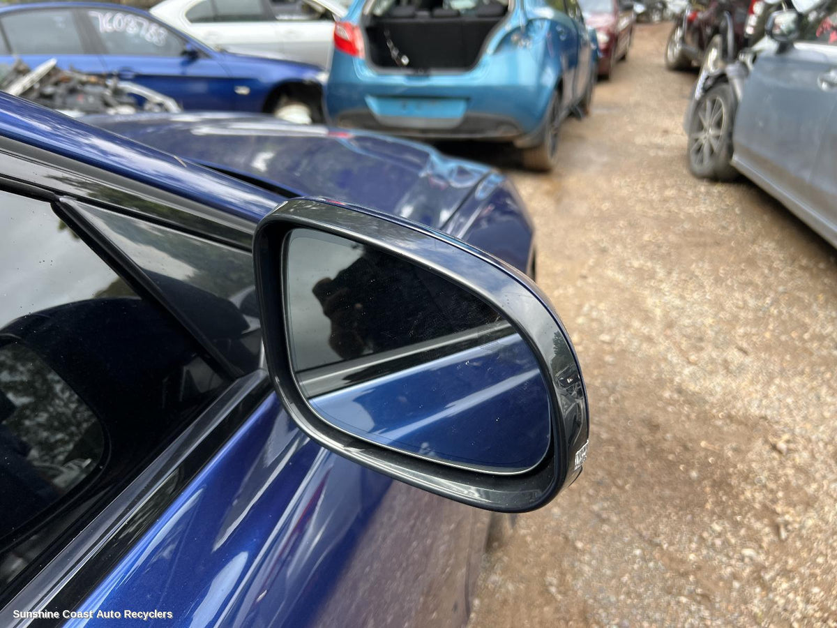 2015-2019 Jaguar Xe Right Door Mirror