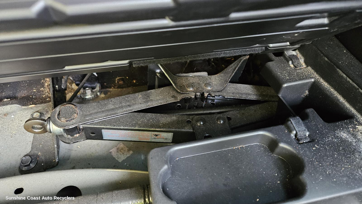 2006-2012 Mazda Cx7 Jack Tool Kit