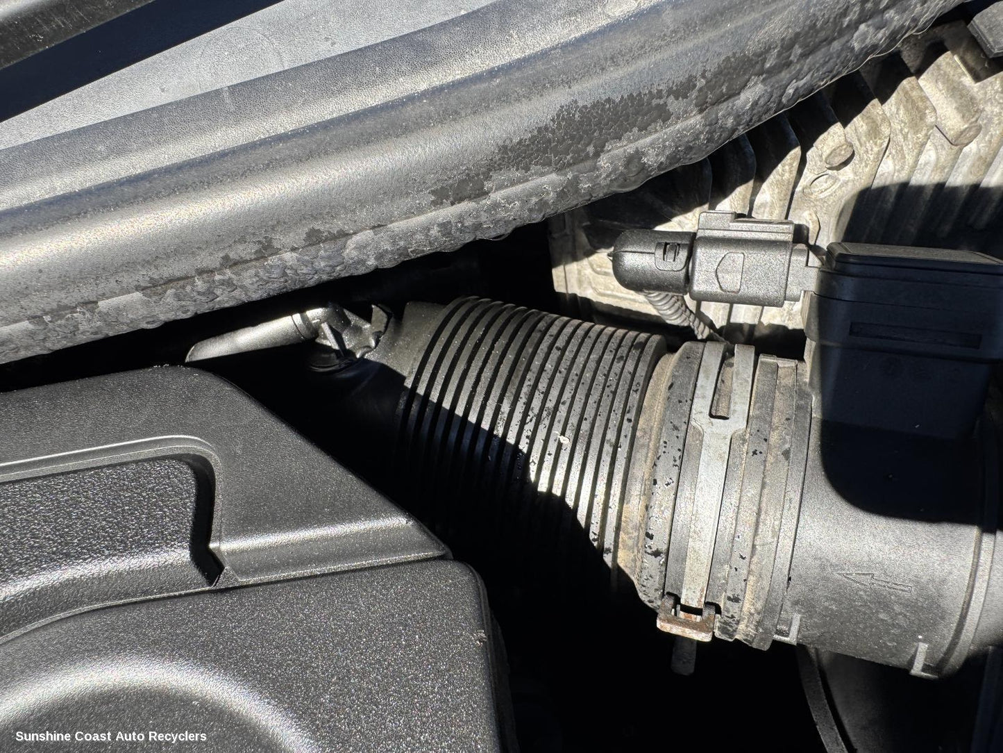 2011 Audi A1 Air Cleaner Duct Hos