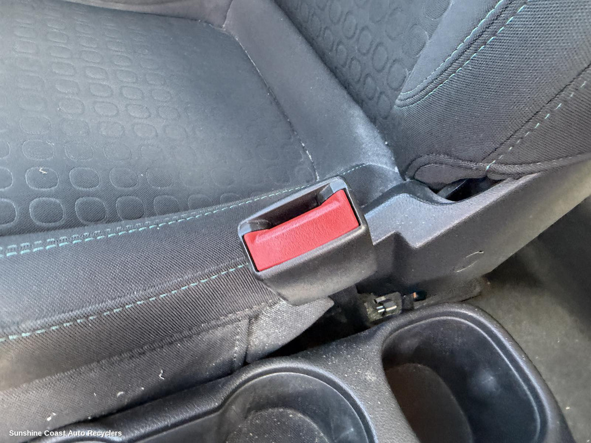 2013-2016 Holden Trax Seatbelt Stalk