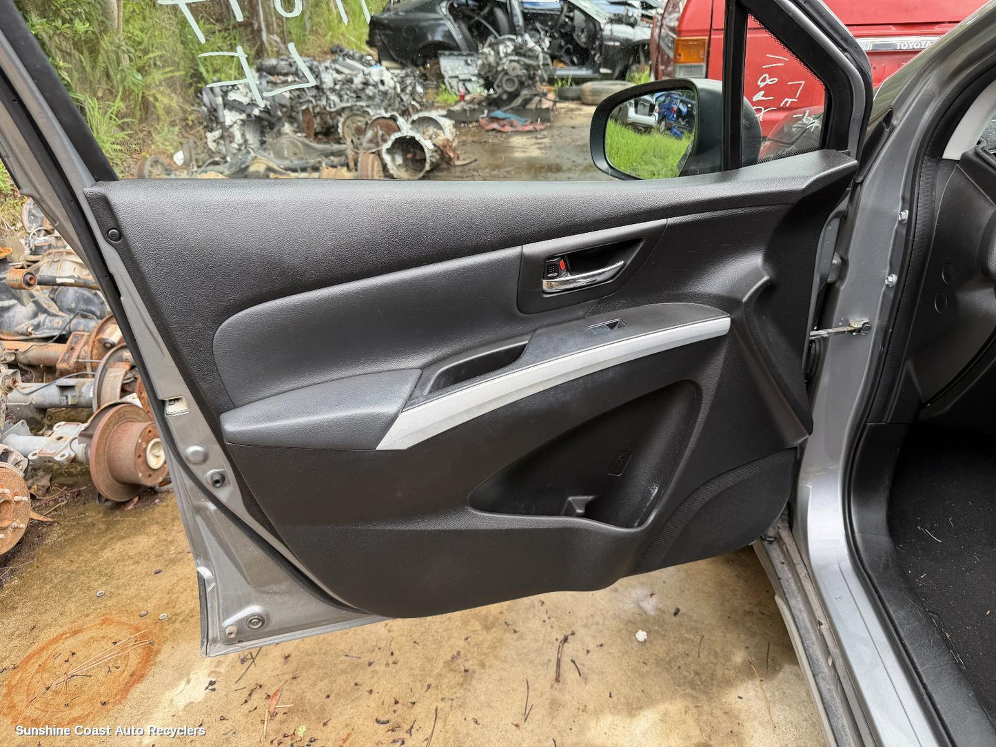 2014 Suzuki S-cross Left Front Window Reg Motor