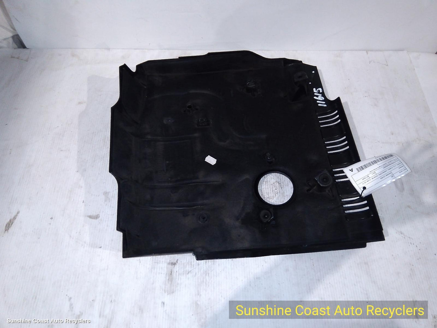 2011 Audi Q5 Engine Cover