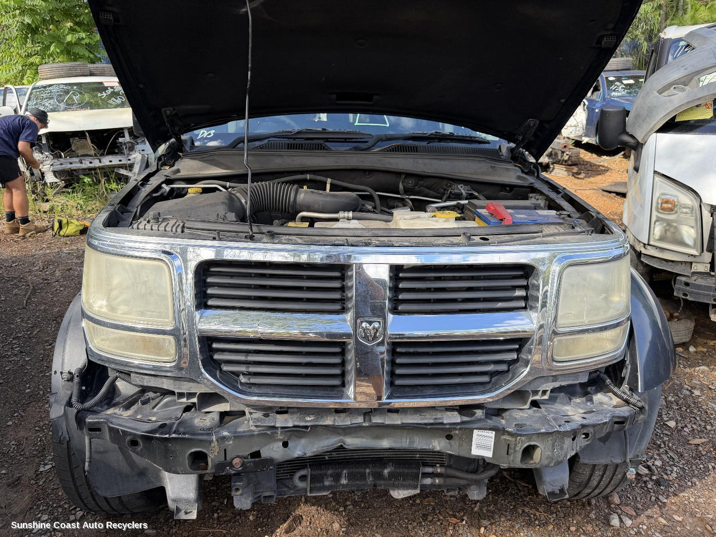 2007-2011 Dodge Nitro Grille