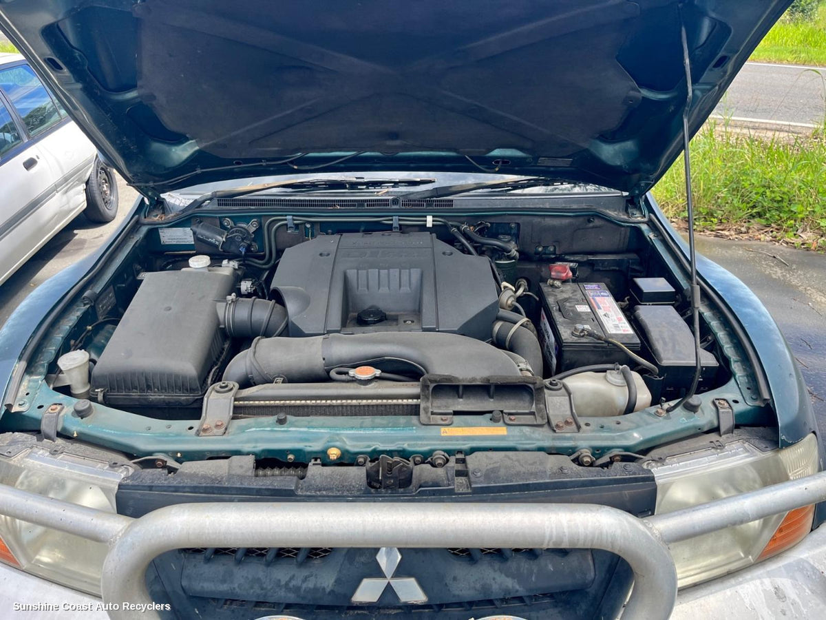 2000-2006 Mitsubishi Pajero Differential Centre