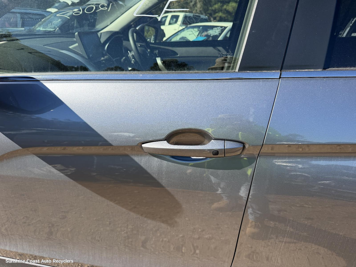 2017-2026 Mitsubishi Eclipse Cross Door Handle
