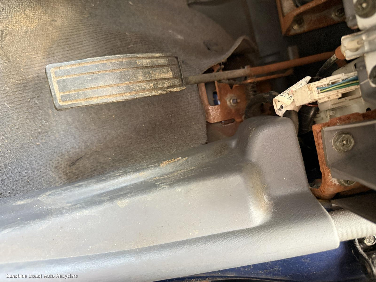 2001 Nissan Navara Pedal Assembly
