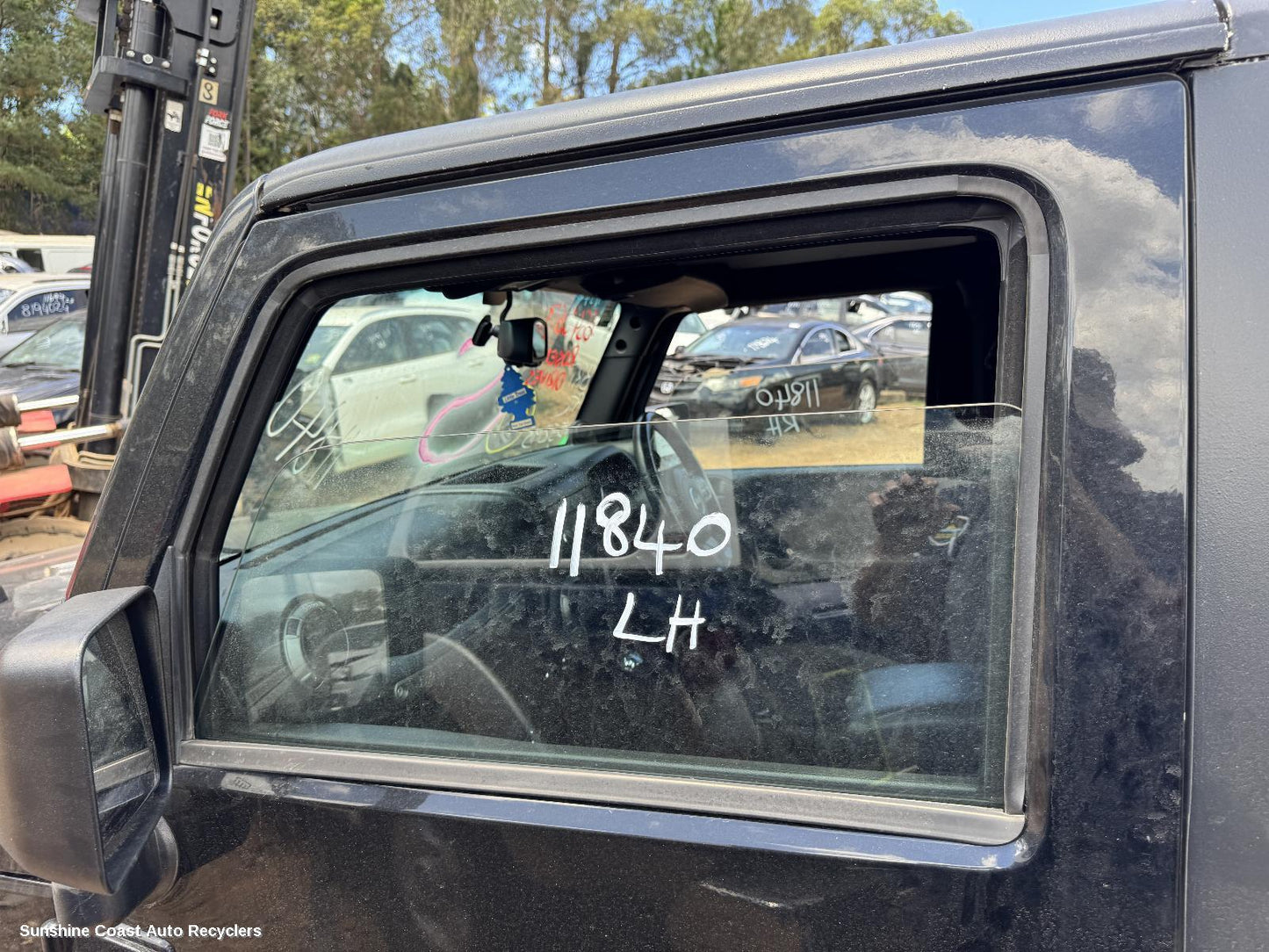 2013 Jeep Wrangler Left Front Door Window