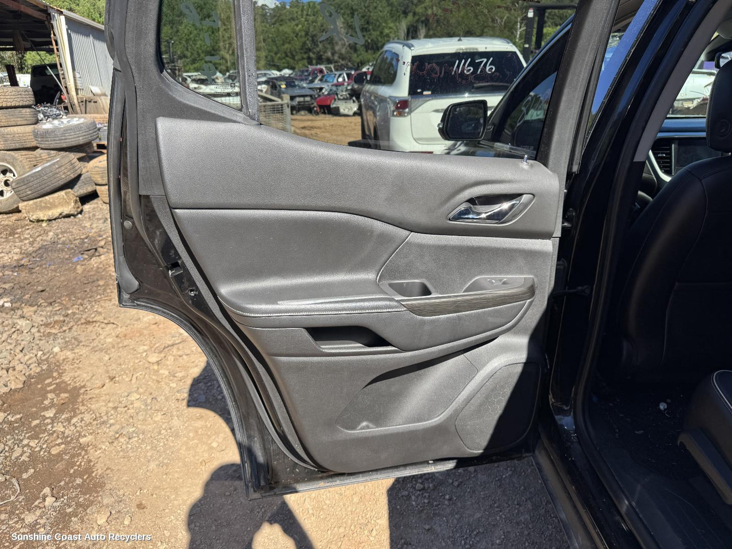 2019 Holden Acadia Door Trim