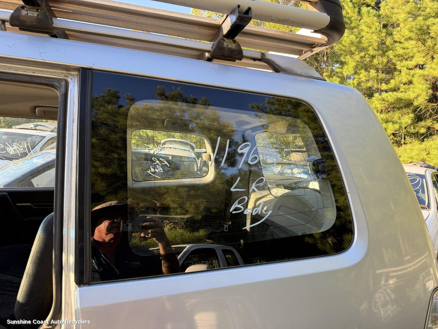 2006-2015 Mitsubishi Pajero Left Rear Side Glass