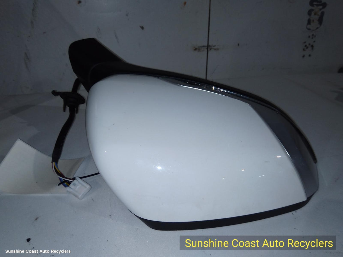 2017-2024 Ldv D90 Right Door Mirror