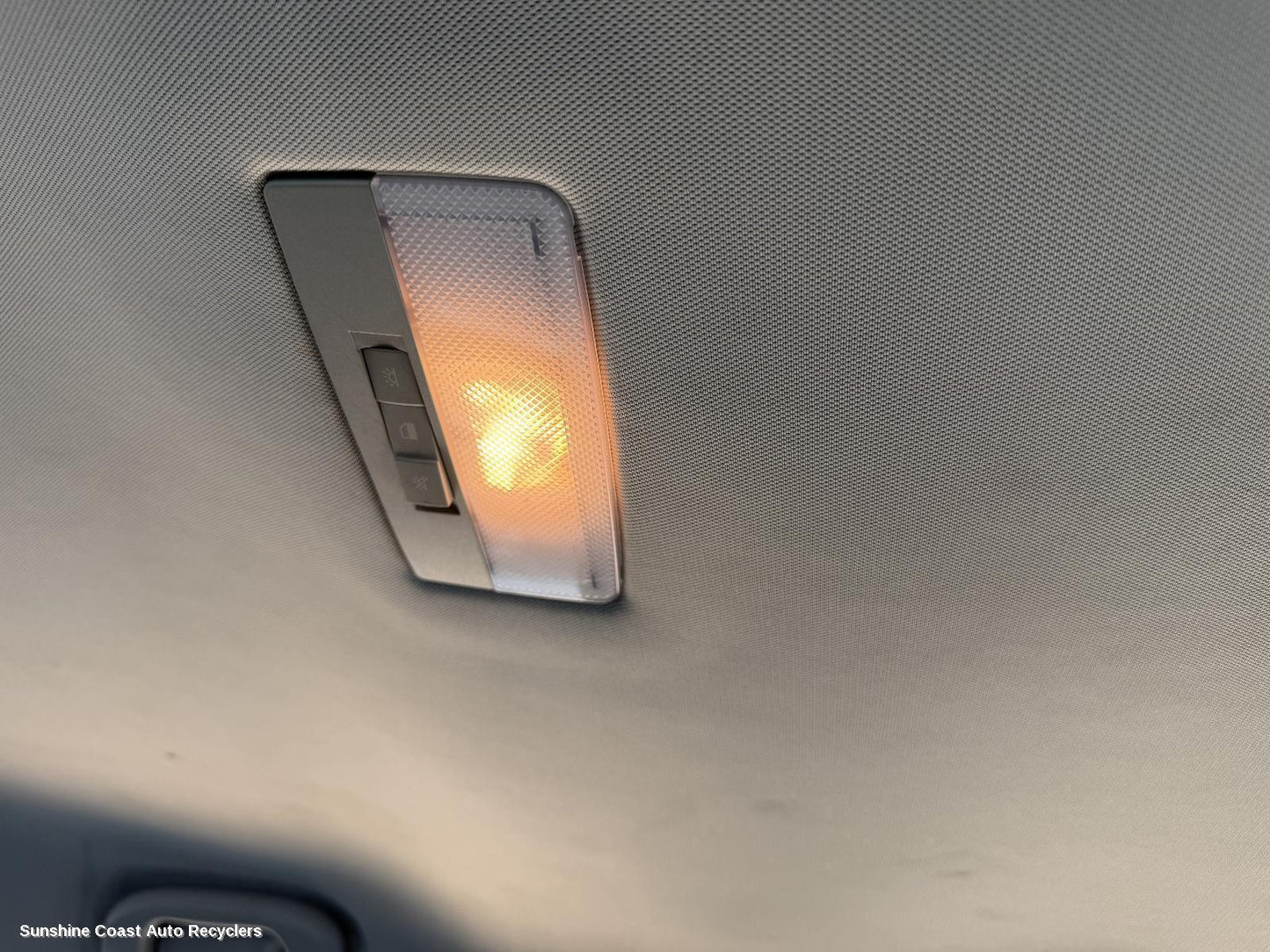 2011-2017 Holden Cruze Courtesy Light