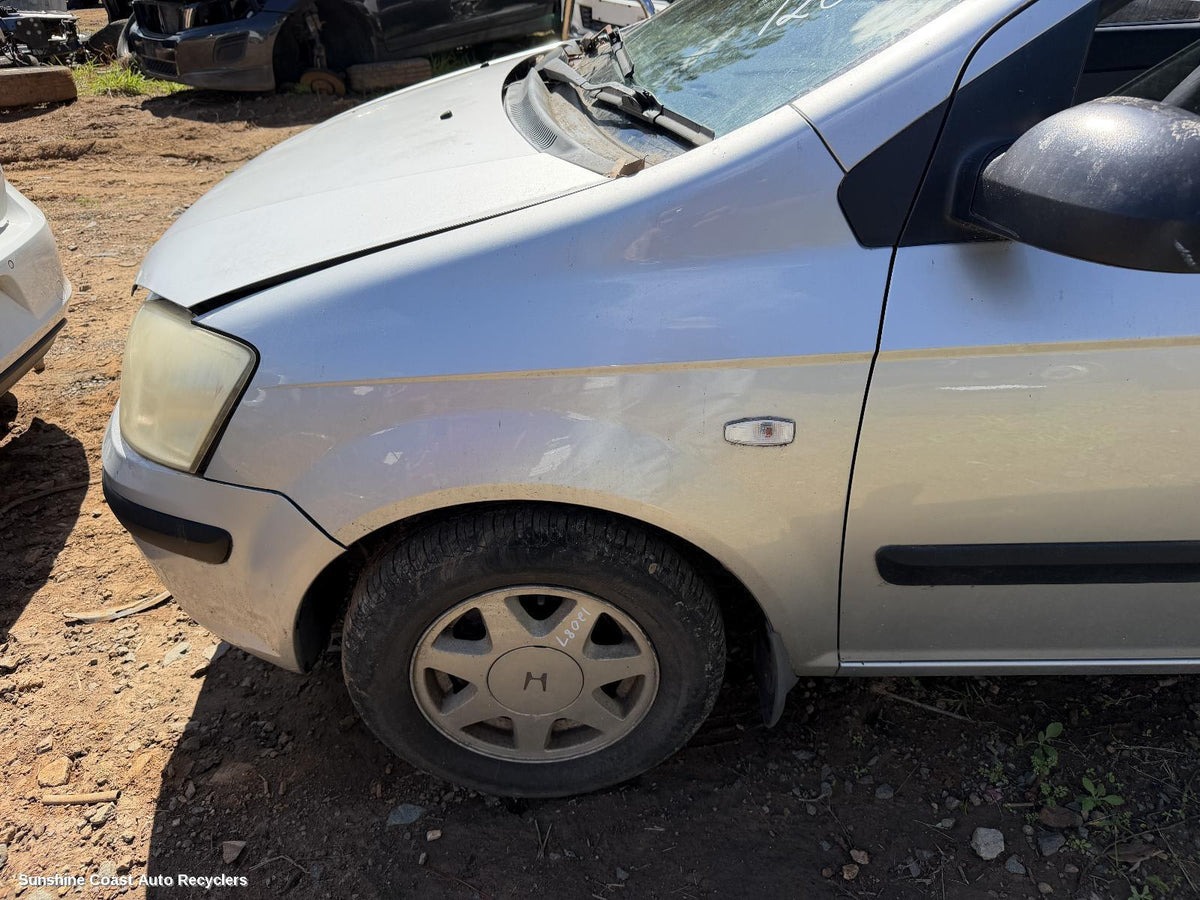 2002-2005 Hyundai Getz Left Guard