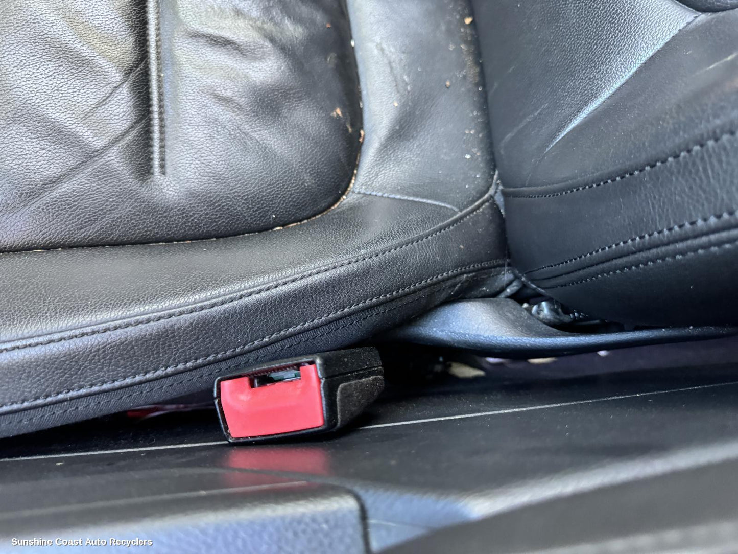 2010-2018 Volkswagen Touareg Seatbelt Stalk