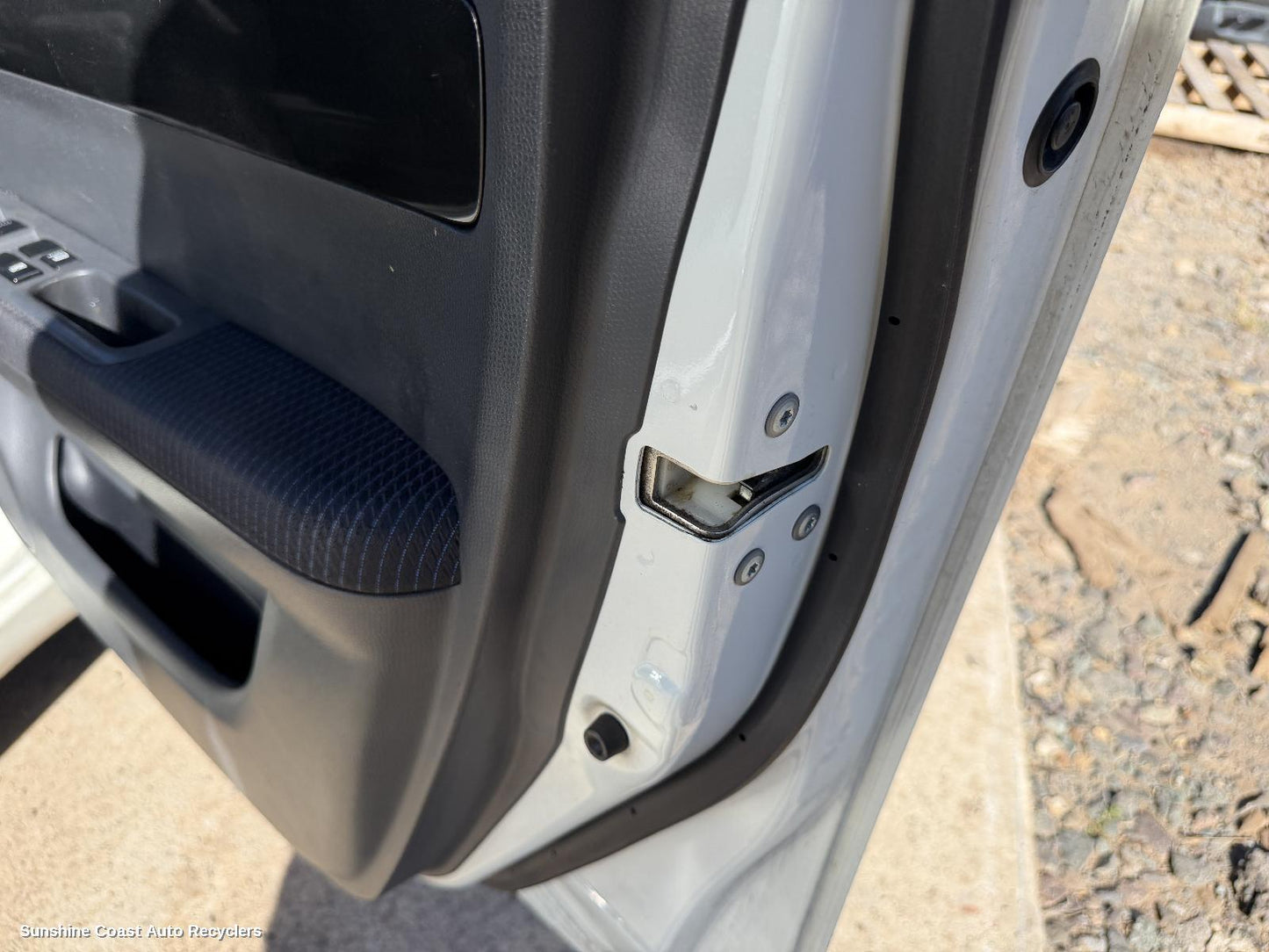 2004-2011 Suzuki Swift Door Boot Gate Lock