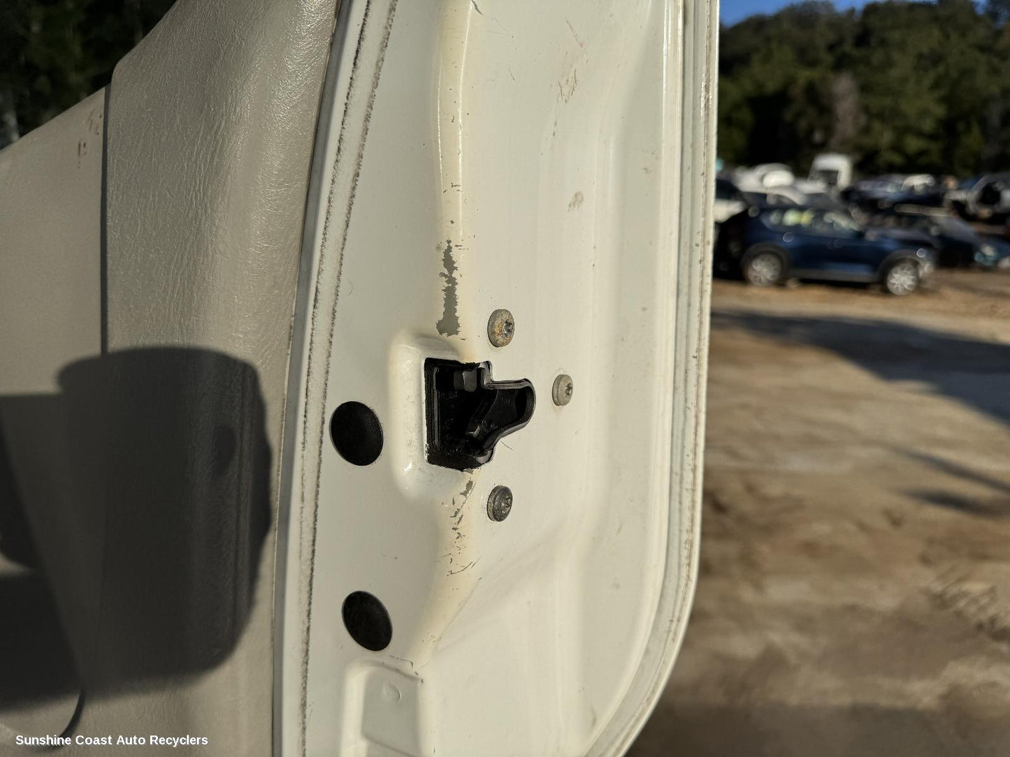 2013 Renault Trafic Door Boot Gate Lock