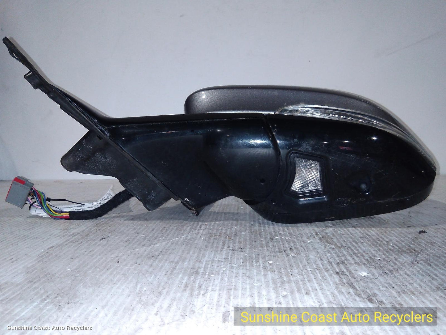 2011 Jaguar Xf Left Door Mirror