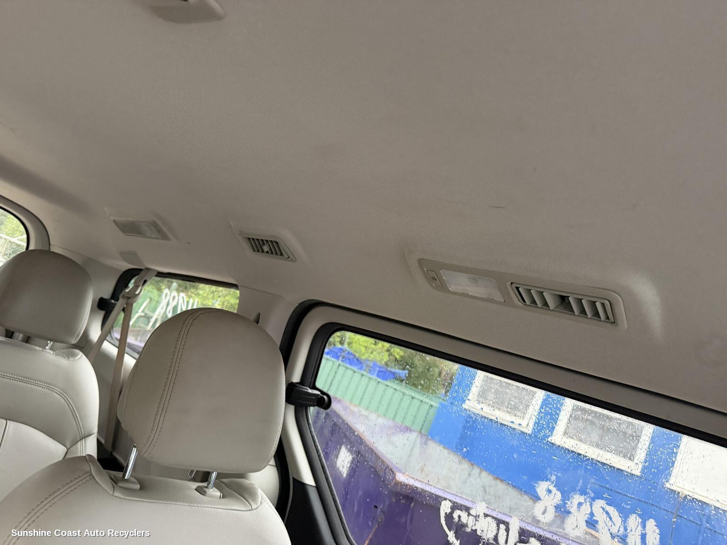 2015-2025 Ldv G10 Courtesy Light