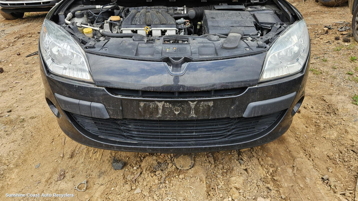 2010-2013 Renault Megane Front Bumper