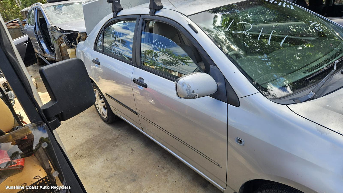 2001-2007 Toyota Corolla Right Front Door