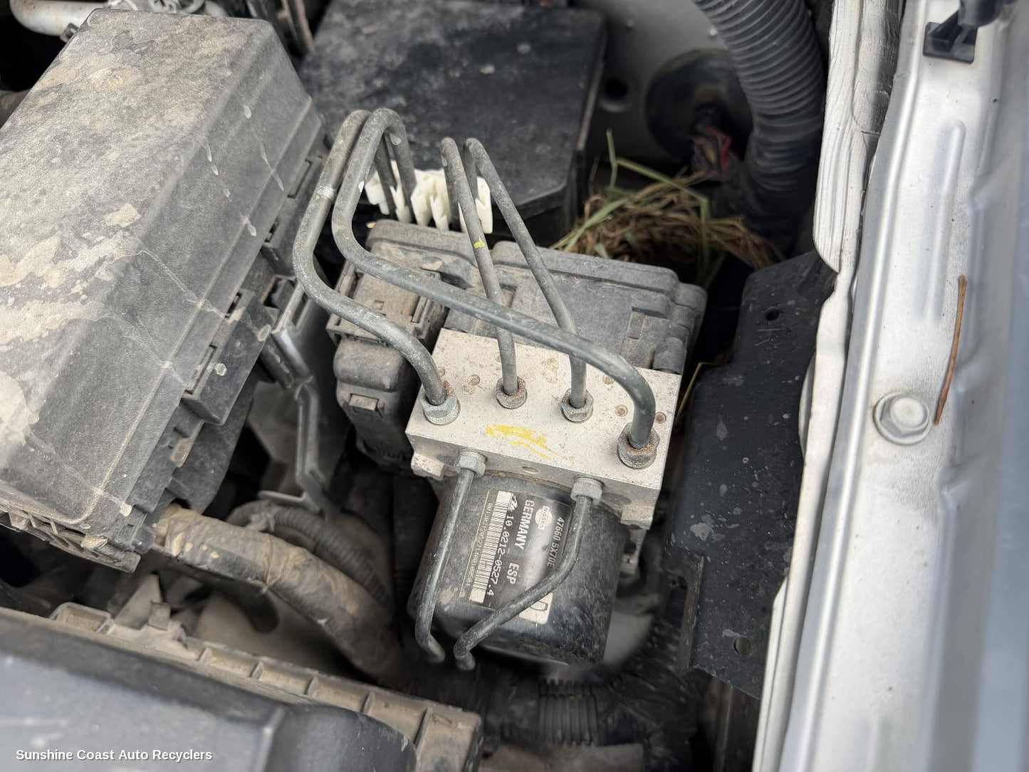 2005-2015 Nissan Navara Abs Pump Modulator