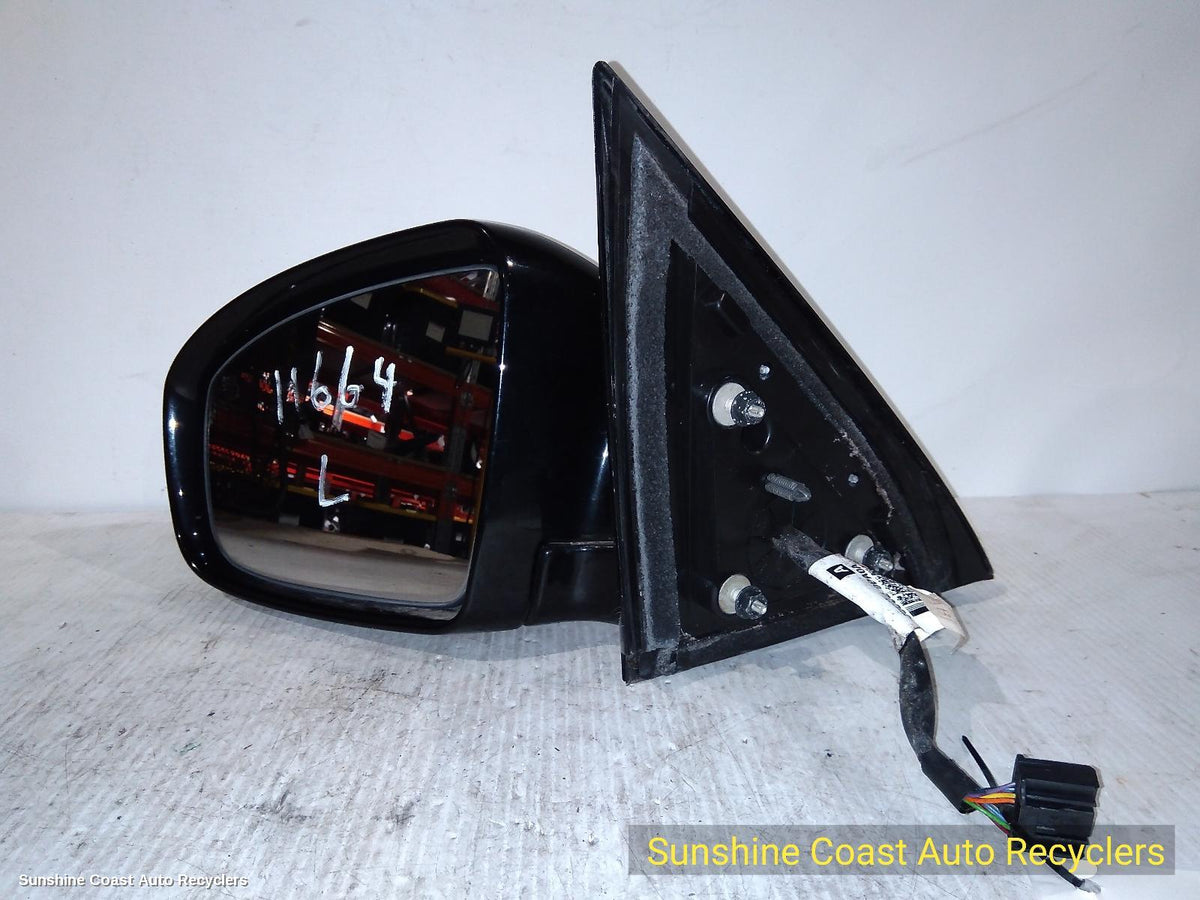 2013-2016 Nissan Pathfinder Left Door Mirror