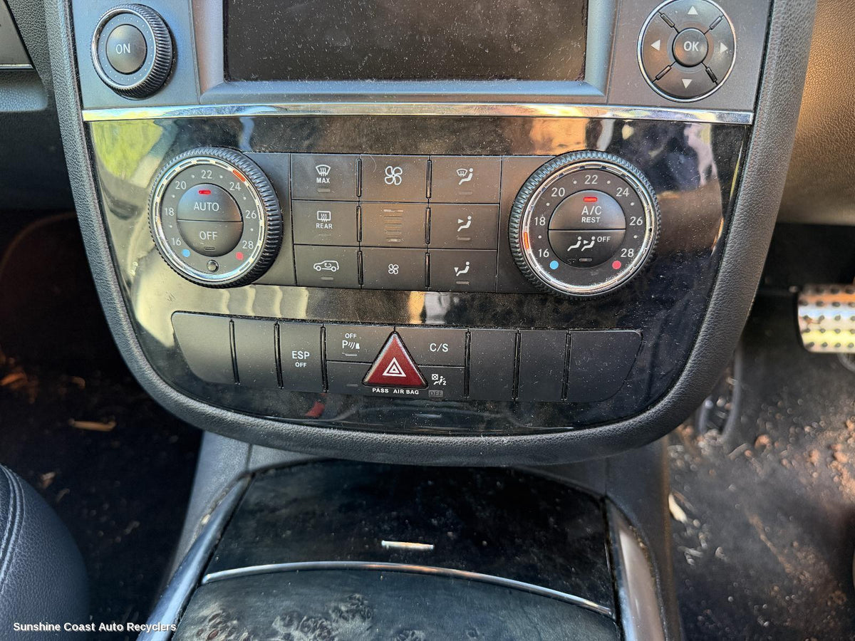 2006-2010 Mercedes R Class Heater Ac Controls