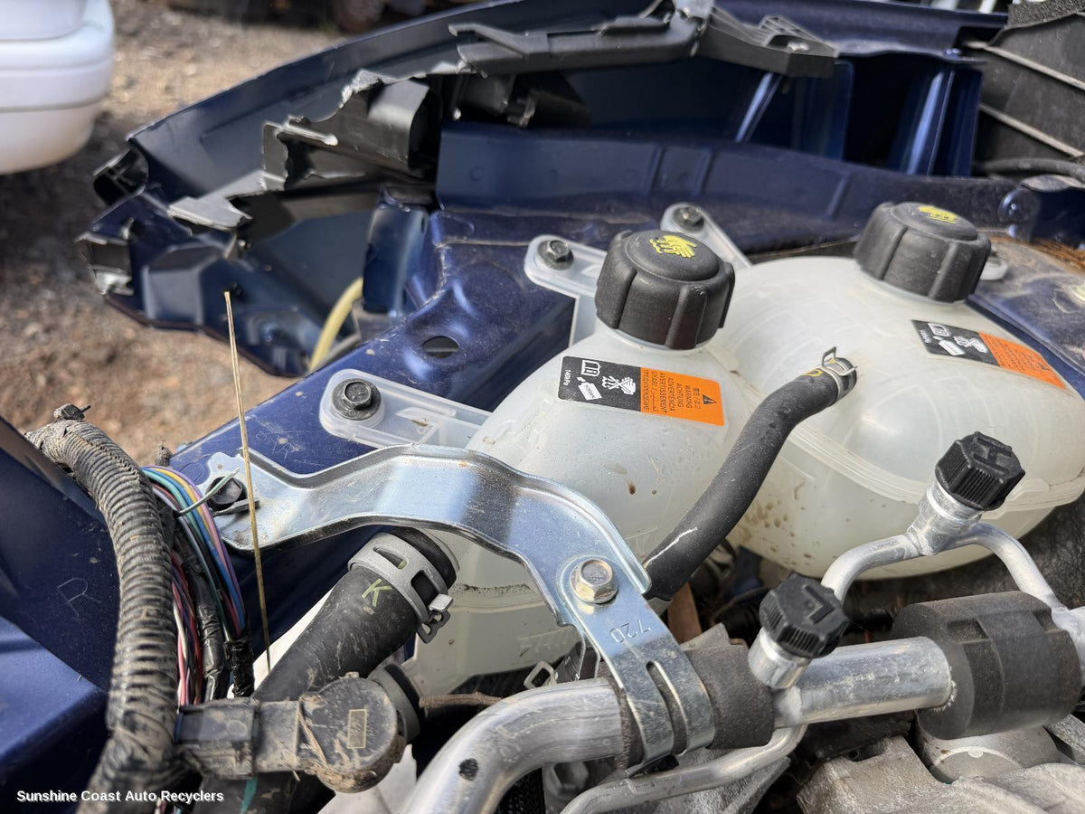 2022-2026 Nissan Xtrail Overflow Bottle