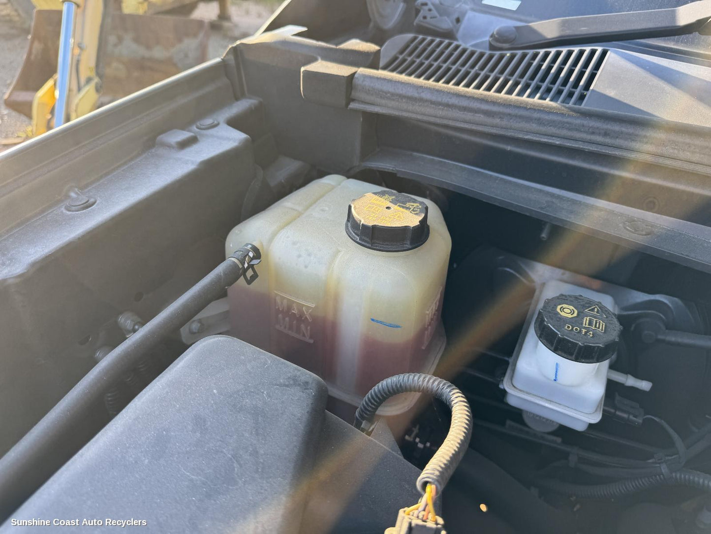 2017-2021 Ldv T60 Overflow Bottle