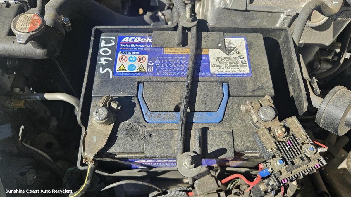 2009-2015 Mitsubishi Triton Battery Terminal