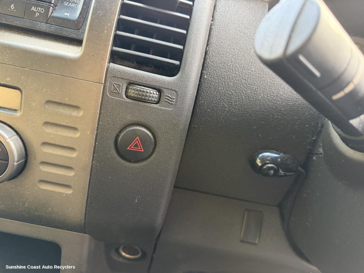 2005-2013 Nissan Pathfinder Misc Switch Relay