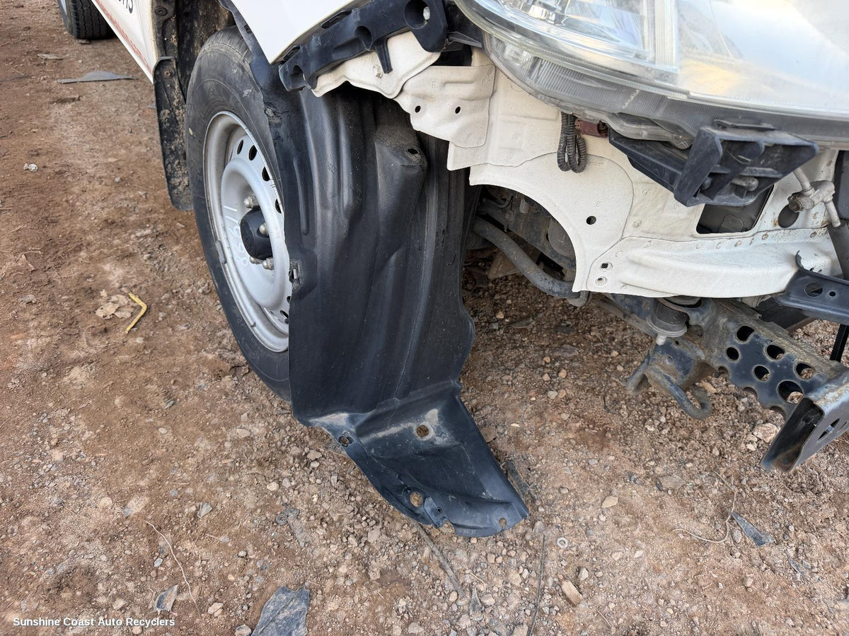 2011-2015 Toyota Hilux Right Guard Liner