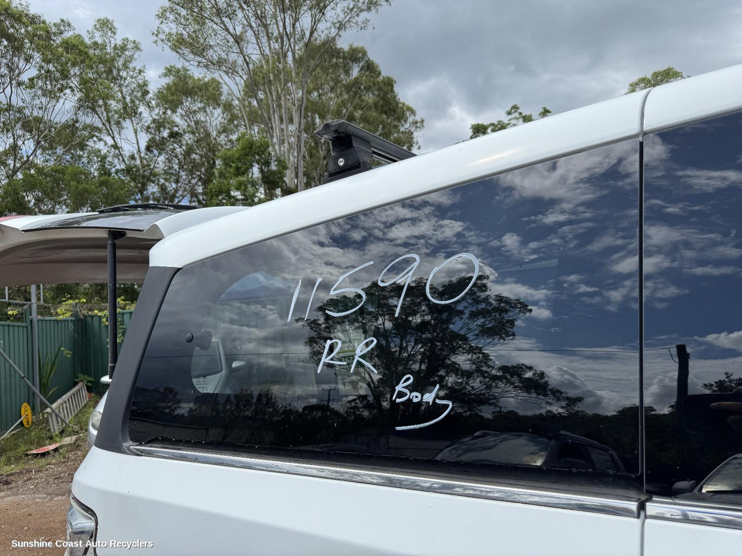 2019 Ldv G10 Right Rear Side Glass