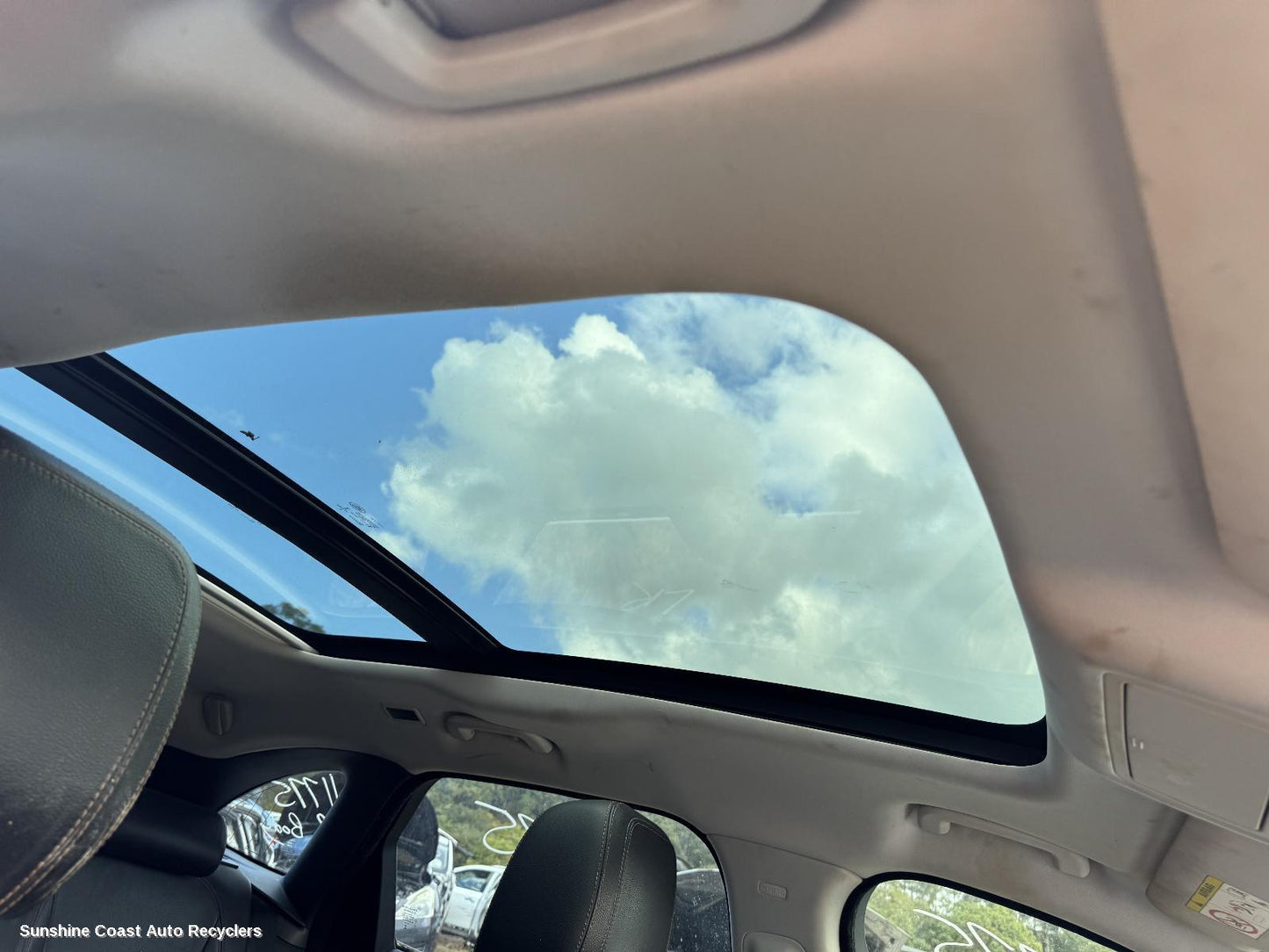 2016-2025 Jaguar F Pace Roof Glass Sunroof T