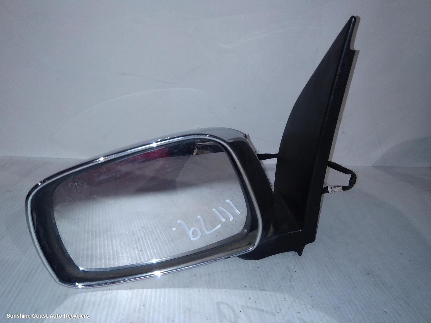 2006 Nissan Pathfinder Left Door Mirror