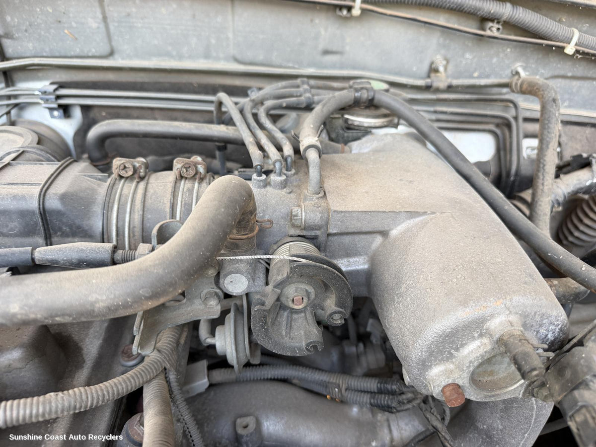 2003-2004 Toyota Prado Throttle Body