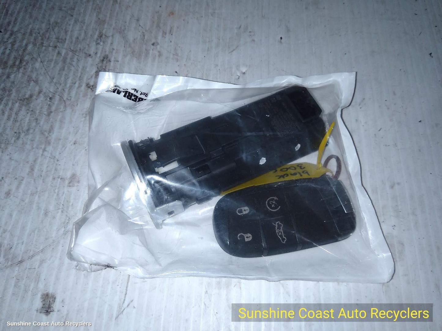2014 Chrysler 300c Misc Switch Relay