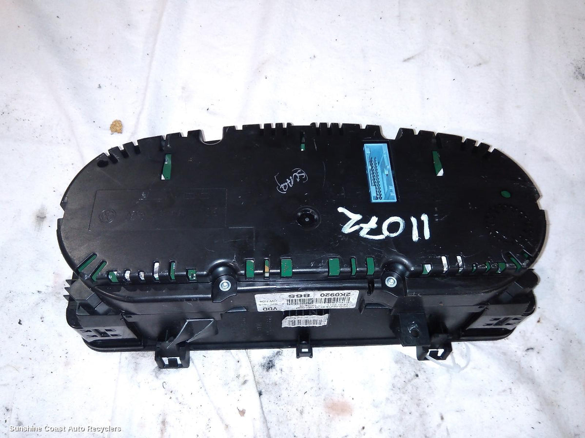 2010-2015 Volkswagen Caddy Instrument Cluster
