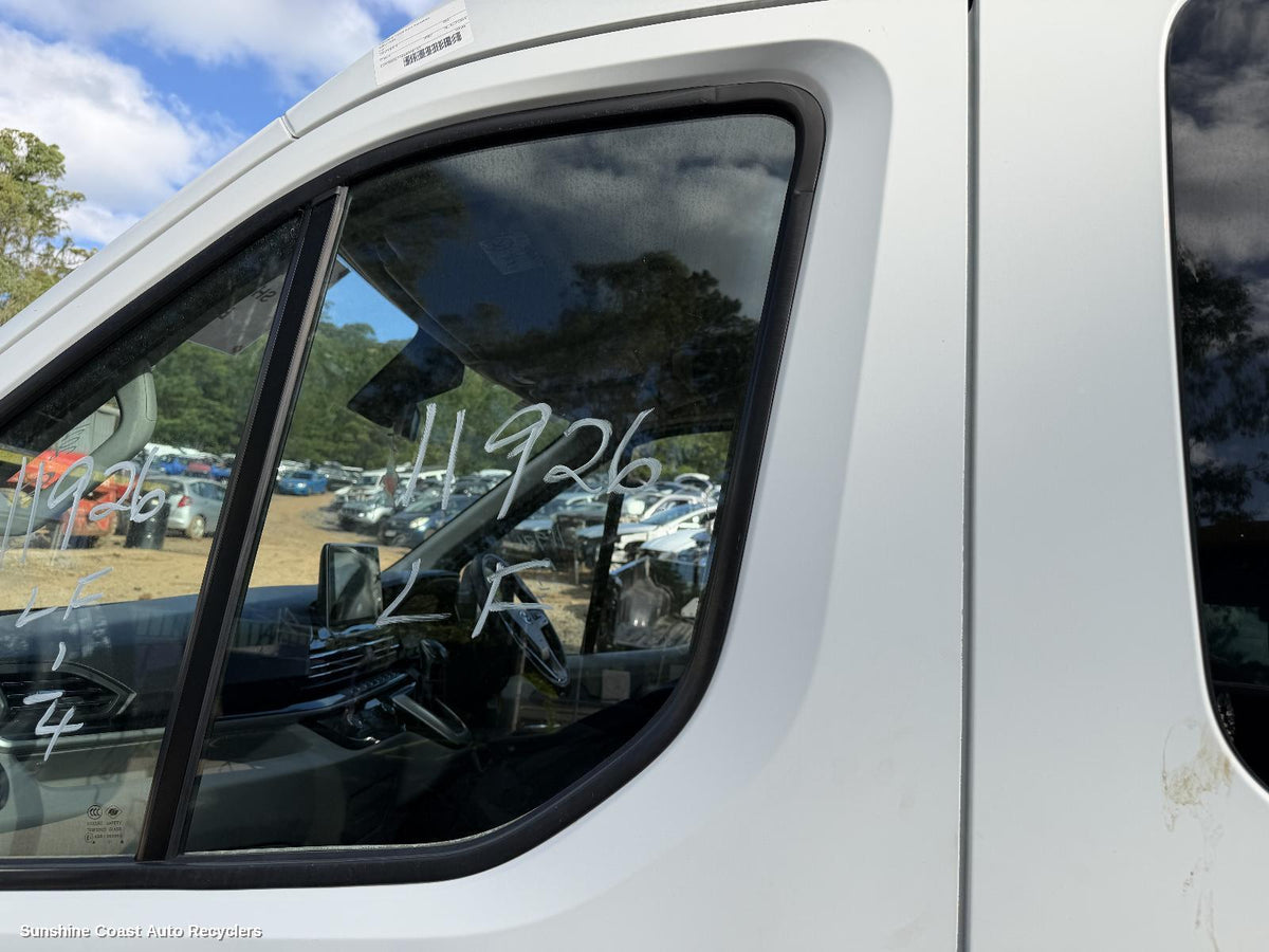 2020-2026 Ldv Deliver 9 Left Front Door Window