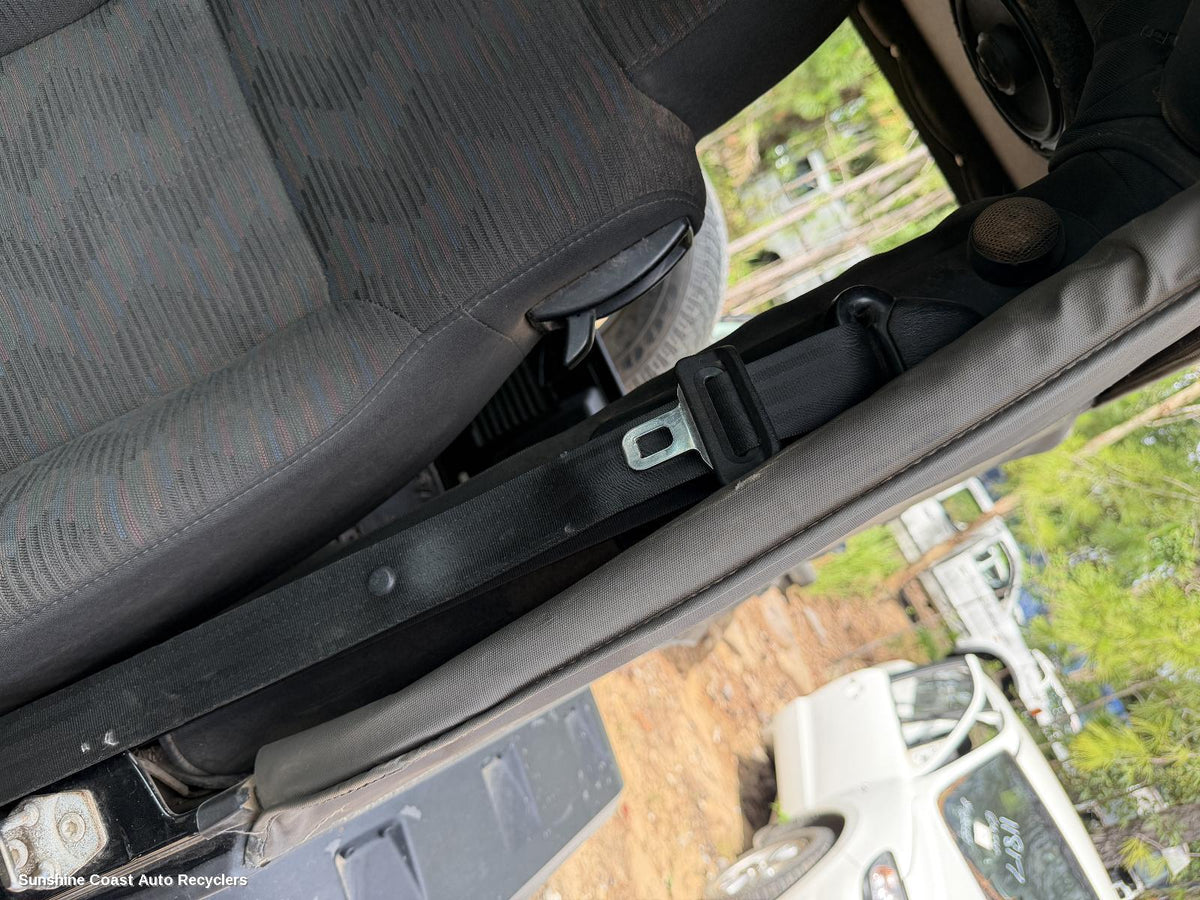 1996-2007 Jeep Wrangler Seatbelt Stalk