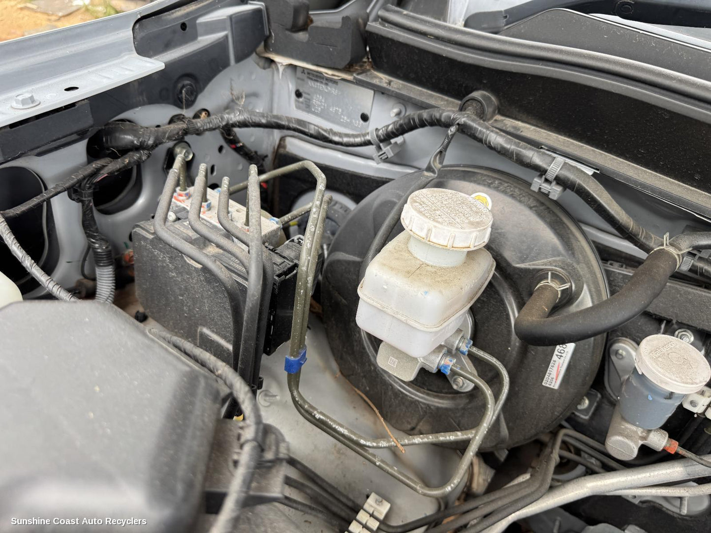 2016 Mitsubishi Triton Master Cylinder