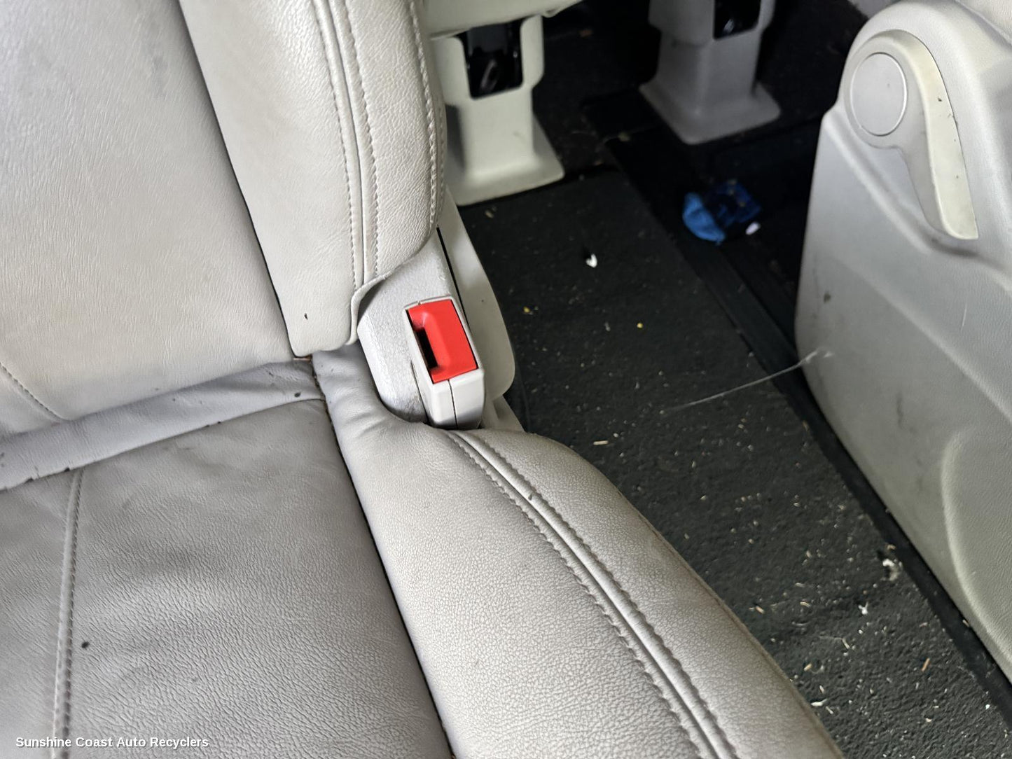 2016 Ldv G10 Seatbelt Stalk