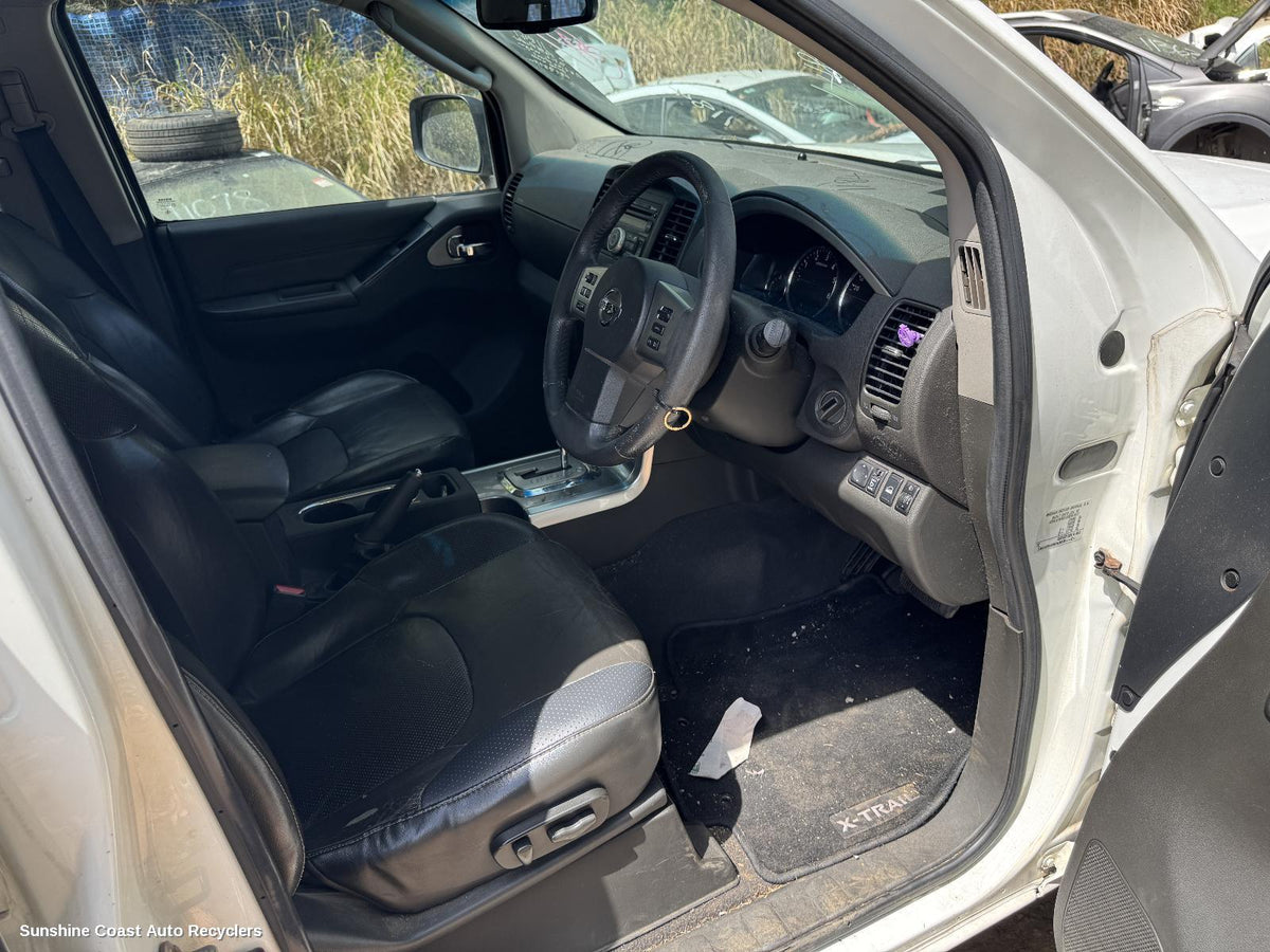 2005-2013 Nissan Pathfinder Instrument Cluster