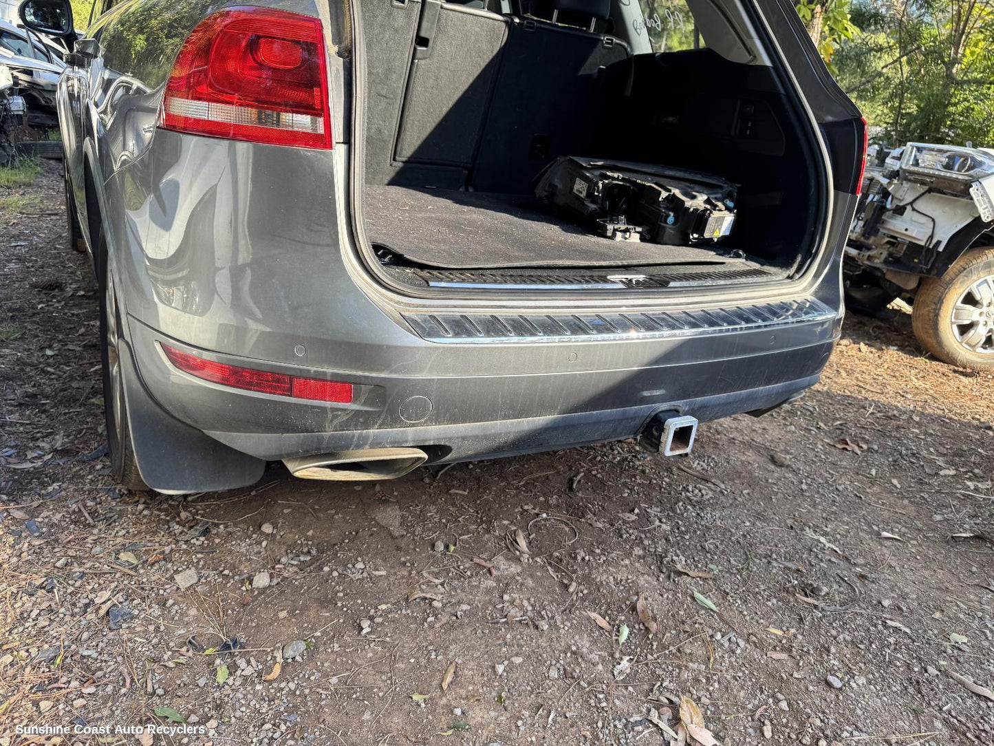 2010-2018 Volkswagen Touareg Rear Bumper